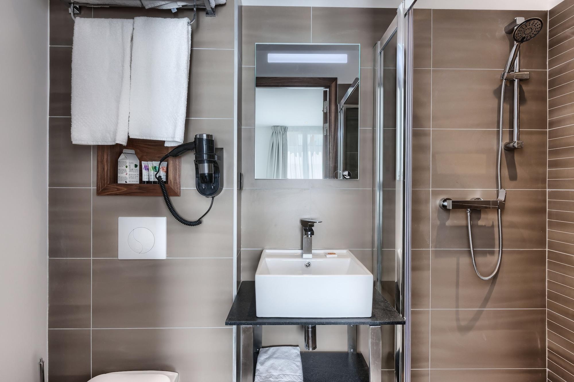 Le Trente Hotel Paris Luaran gambar
