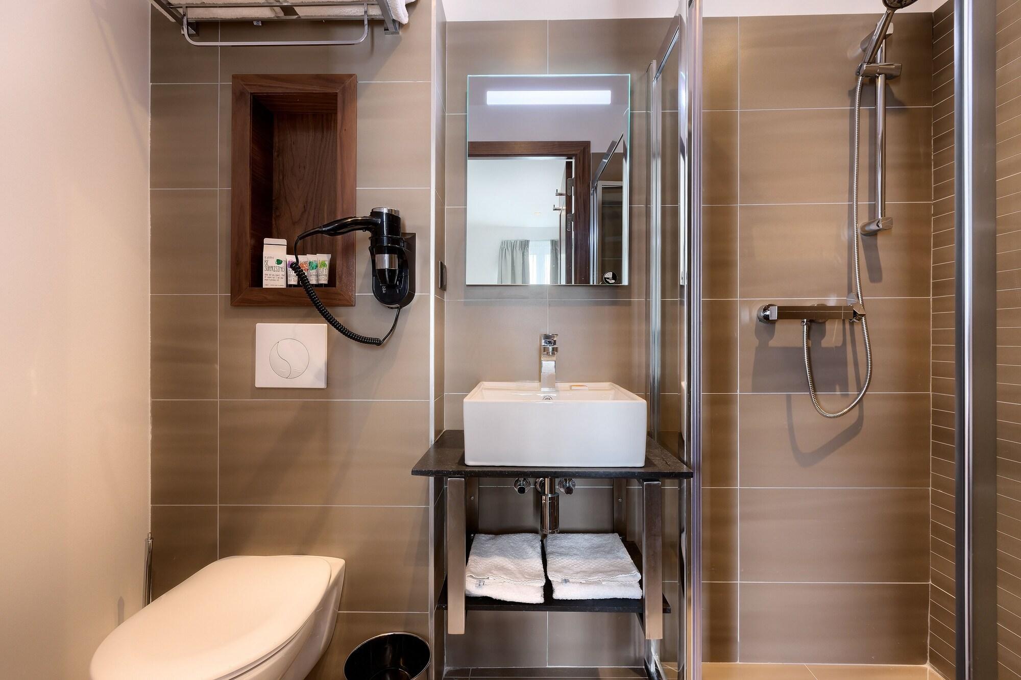 Le Trente Hotel Paris Luaran gambar