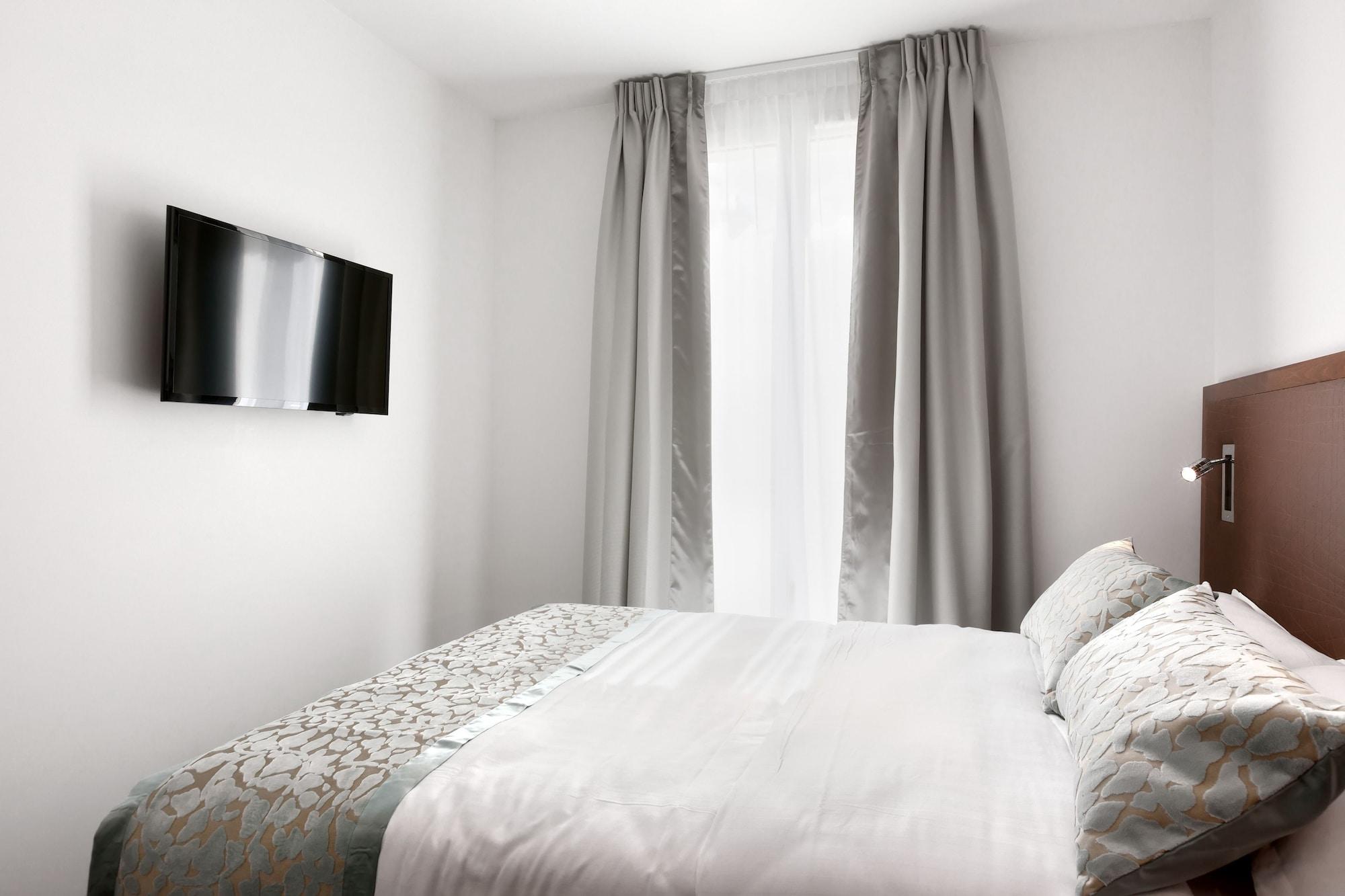 Le Trente Hotel Paris Luaran gambar
