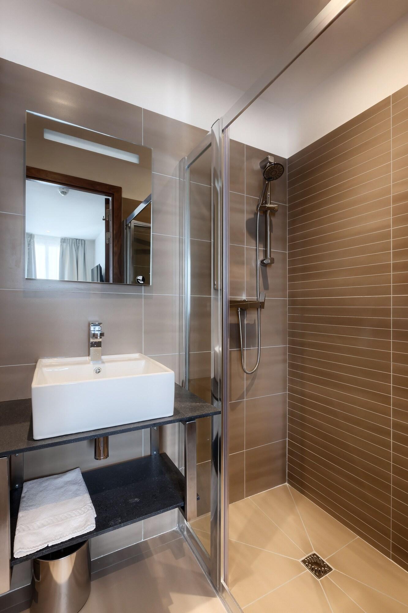 Le Trente Hotel Paris Luaran gambar