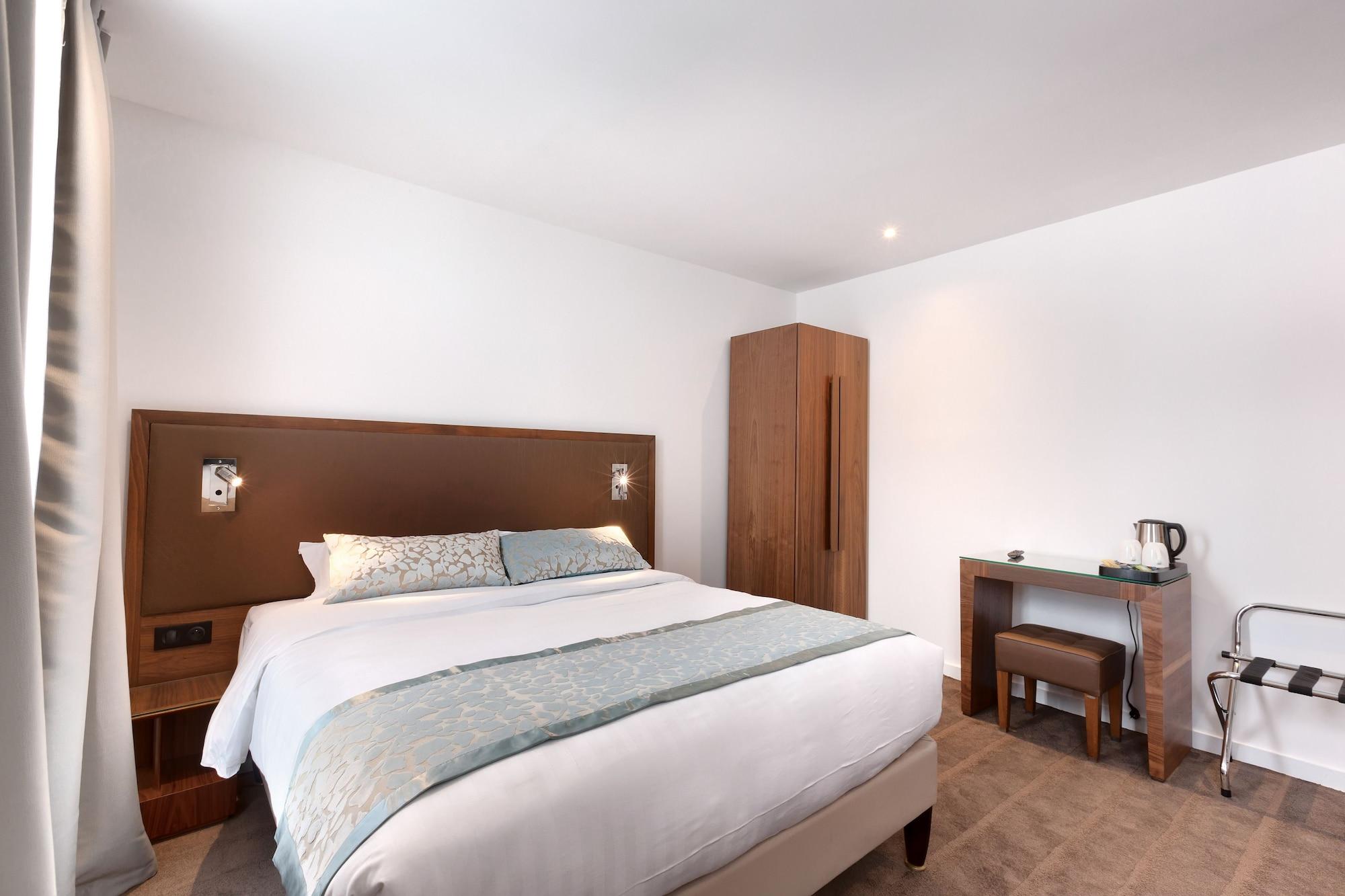 Le Trente Hotel Paris Luaran gambar
