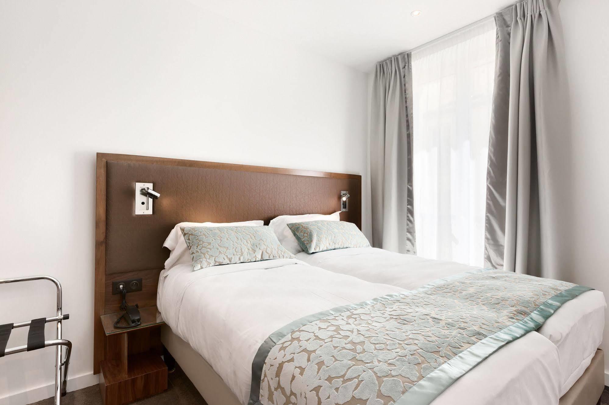 Le Trente Hotel Paris Luaran gambar