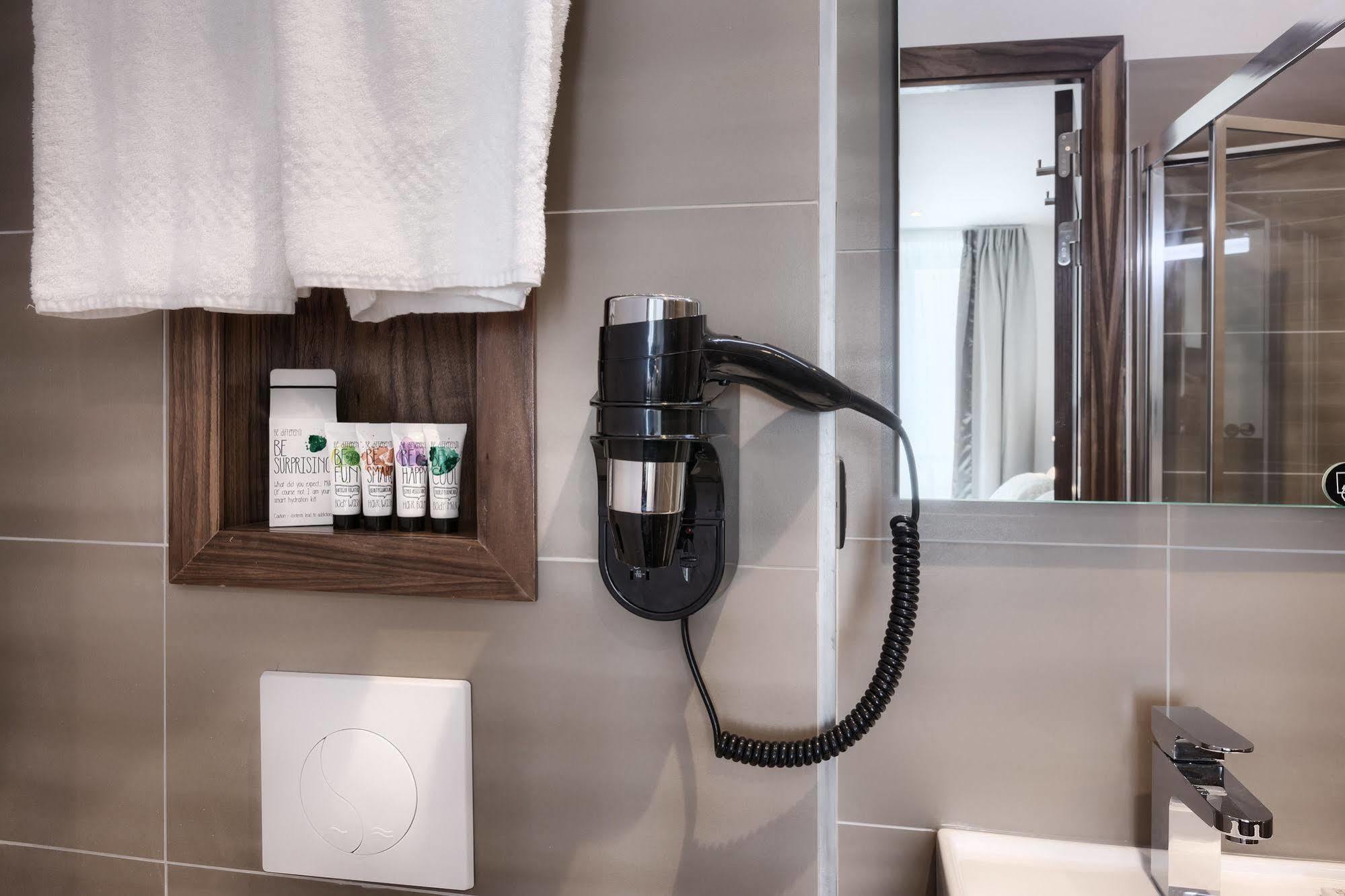 Le Trente Hotel Paris Luaran gambar